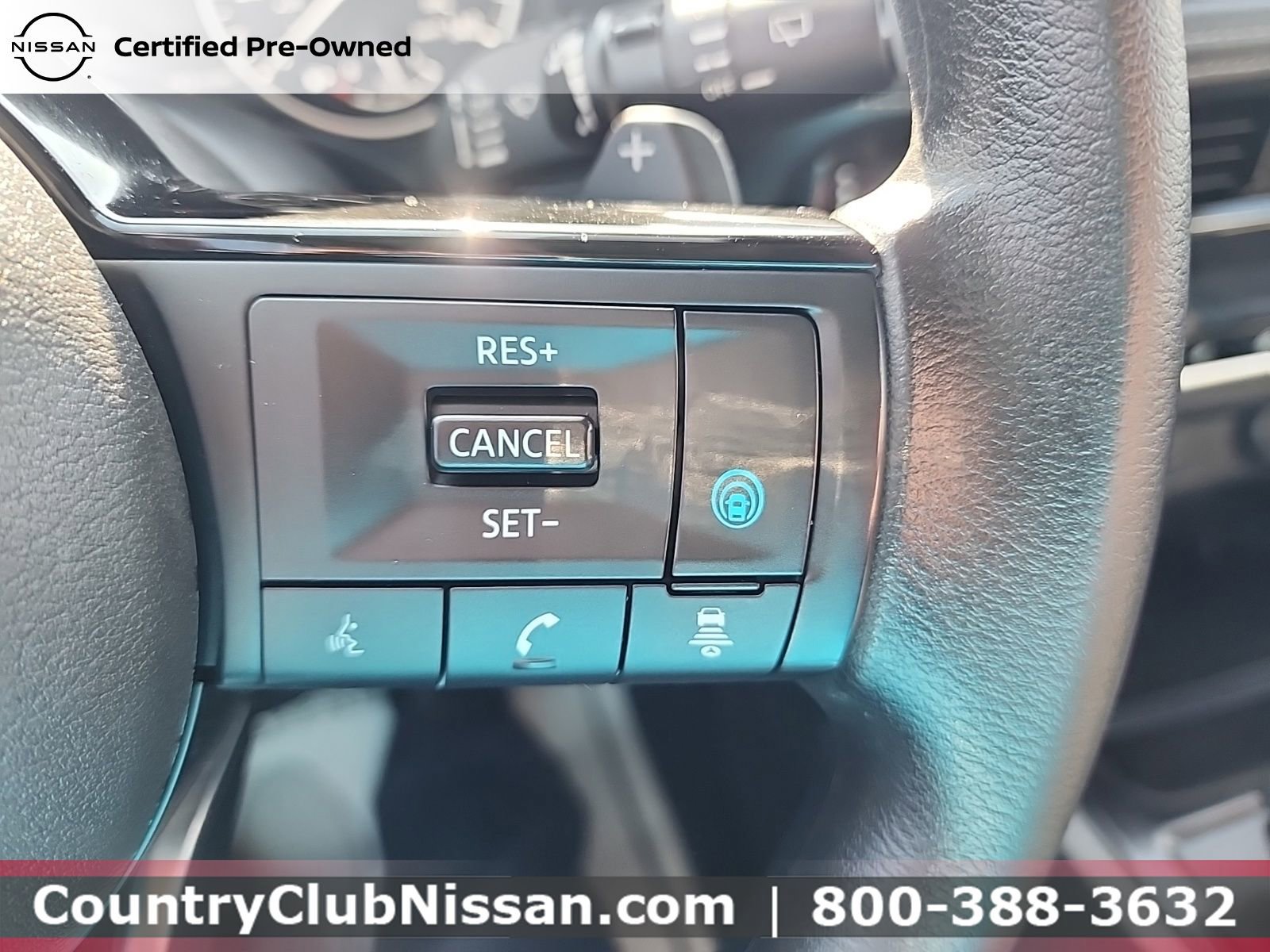 2022 Nissan Rogue SV - Photo 18