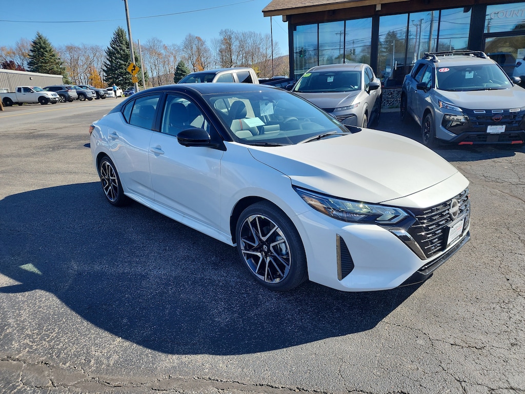 New 2025 Nissan Sentra SR Sedan