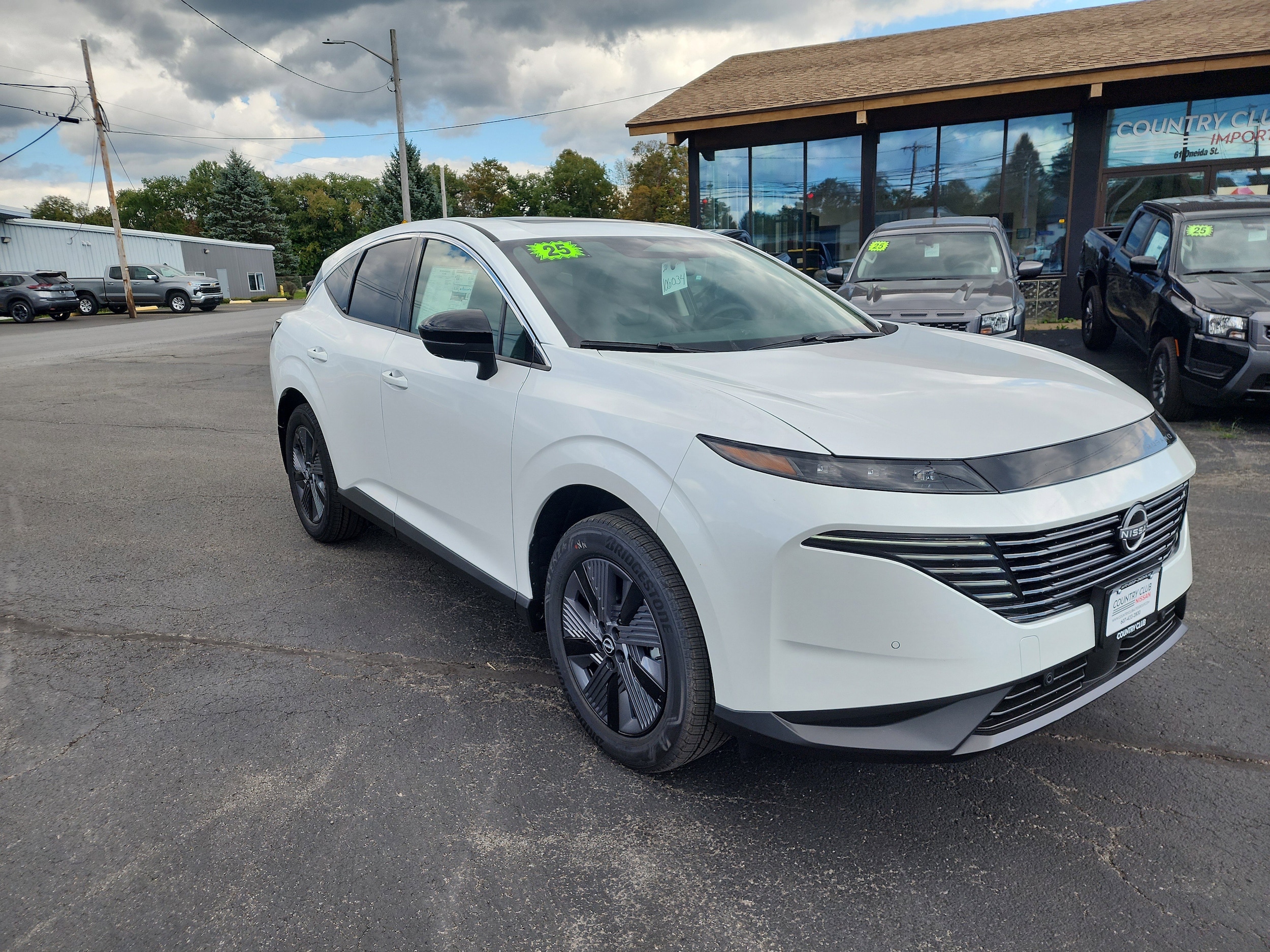 2025 Nissan Murano SL's photo