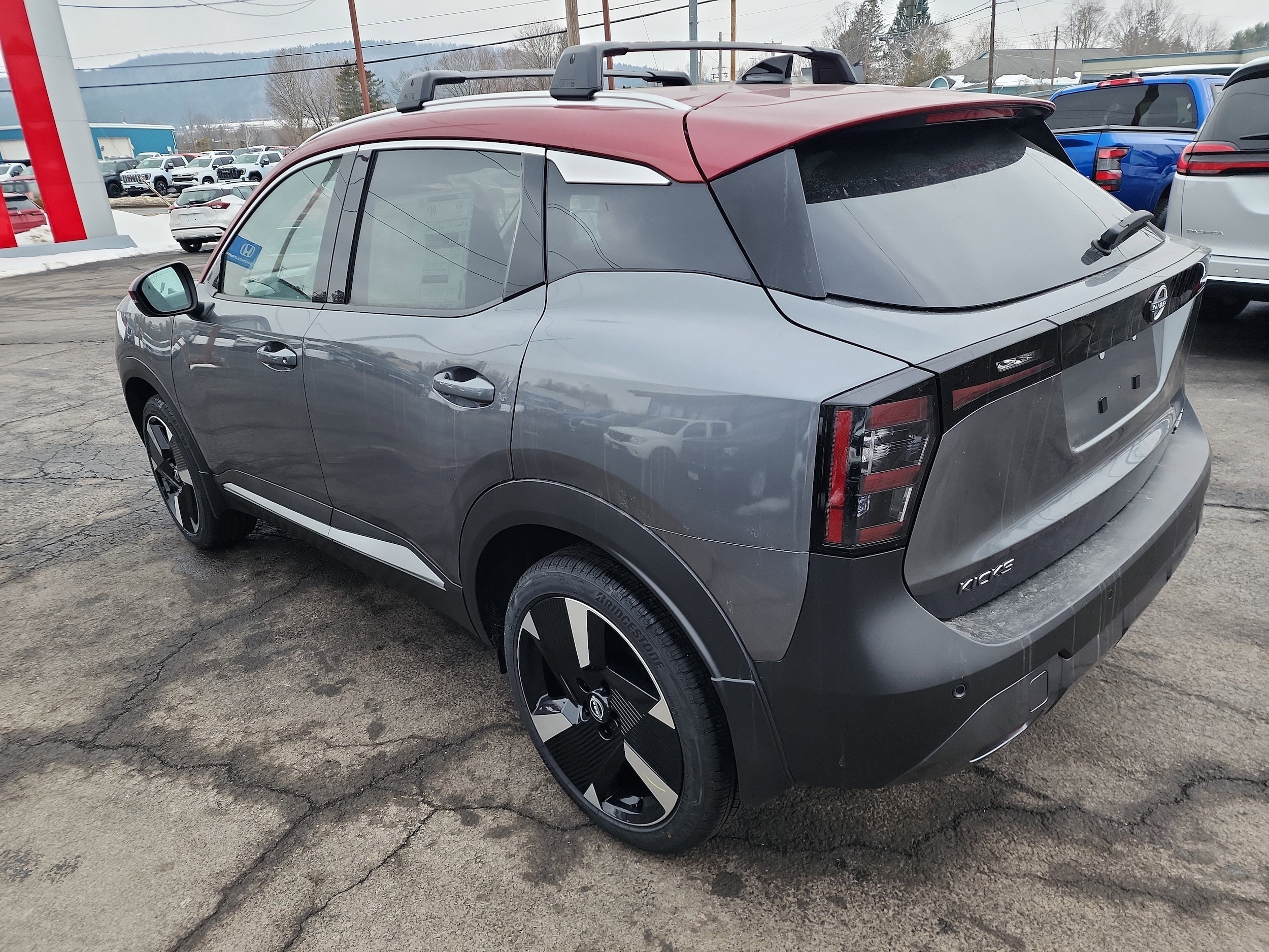 2026 Nissan KICKS SR AWD - Photo 6