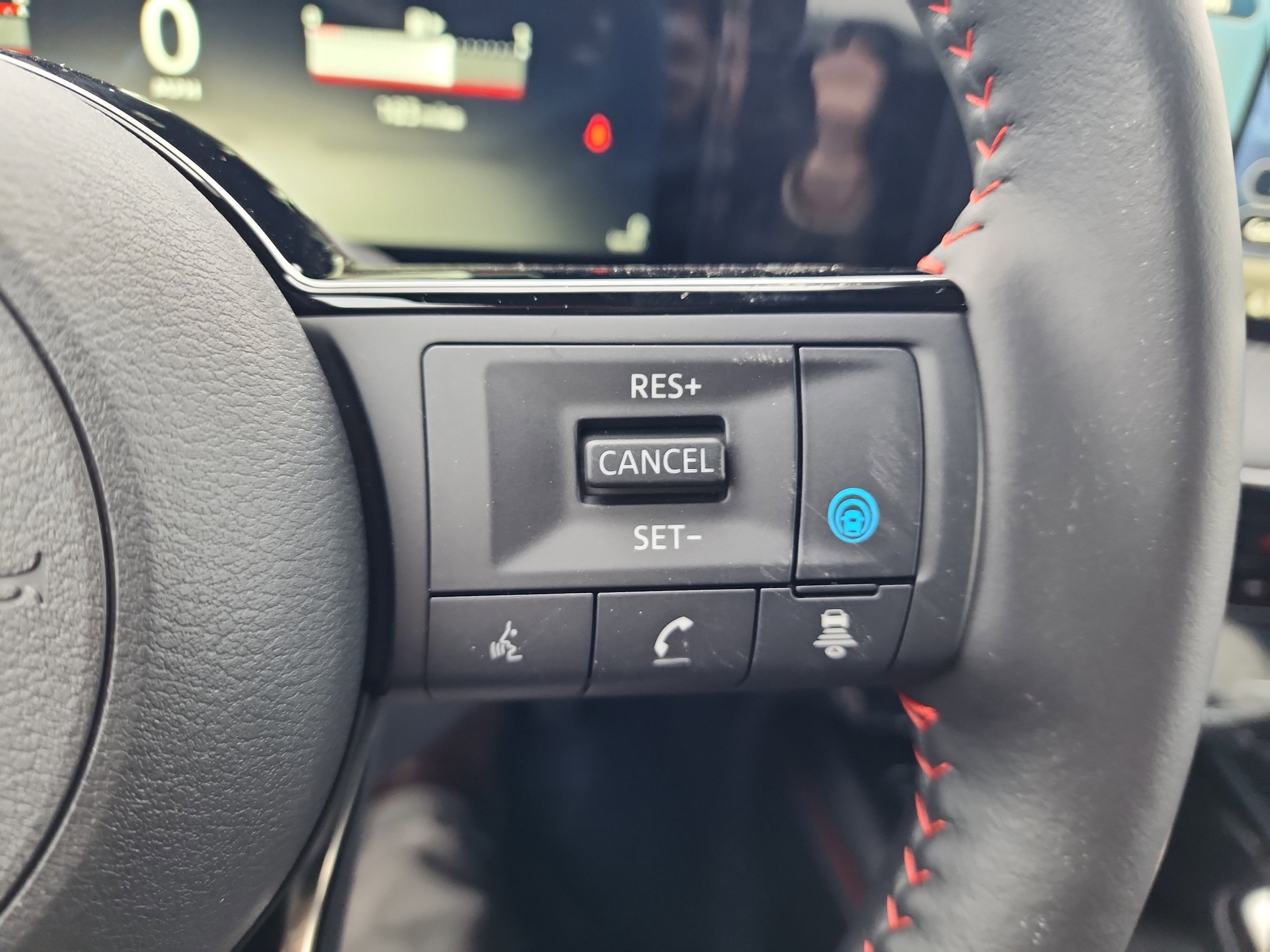 2026 Nissan KICKS SR AWD - Photo 18