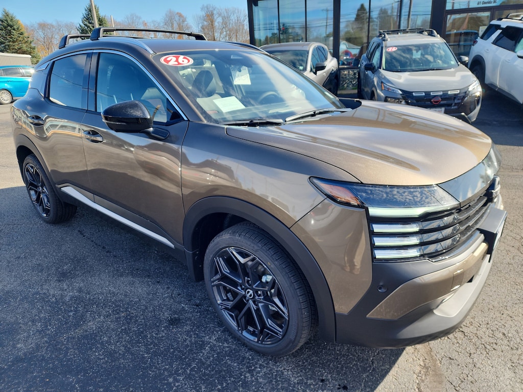 New 2026 Nissan Kicks SR SUV