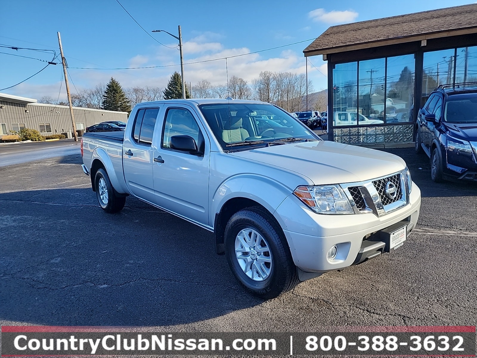 2015 Nissan Frontier SV's photo