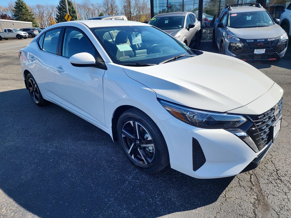 New 2025 Nissan Sentra SV Sedan