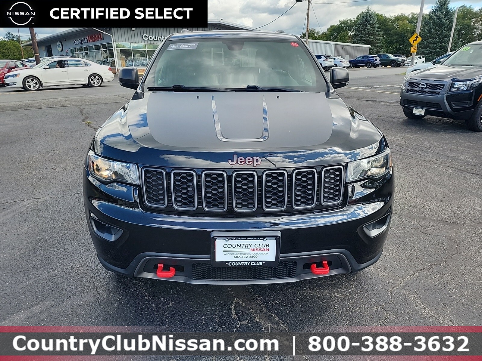 2020 Jeep Grand Cherokee Trailhawk photo 2