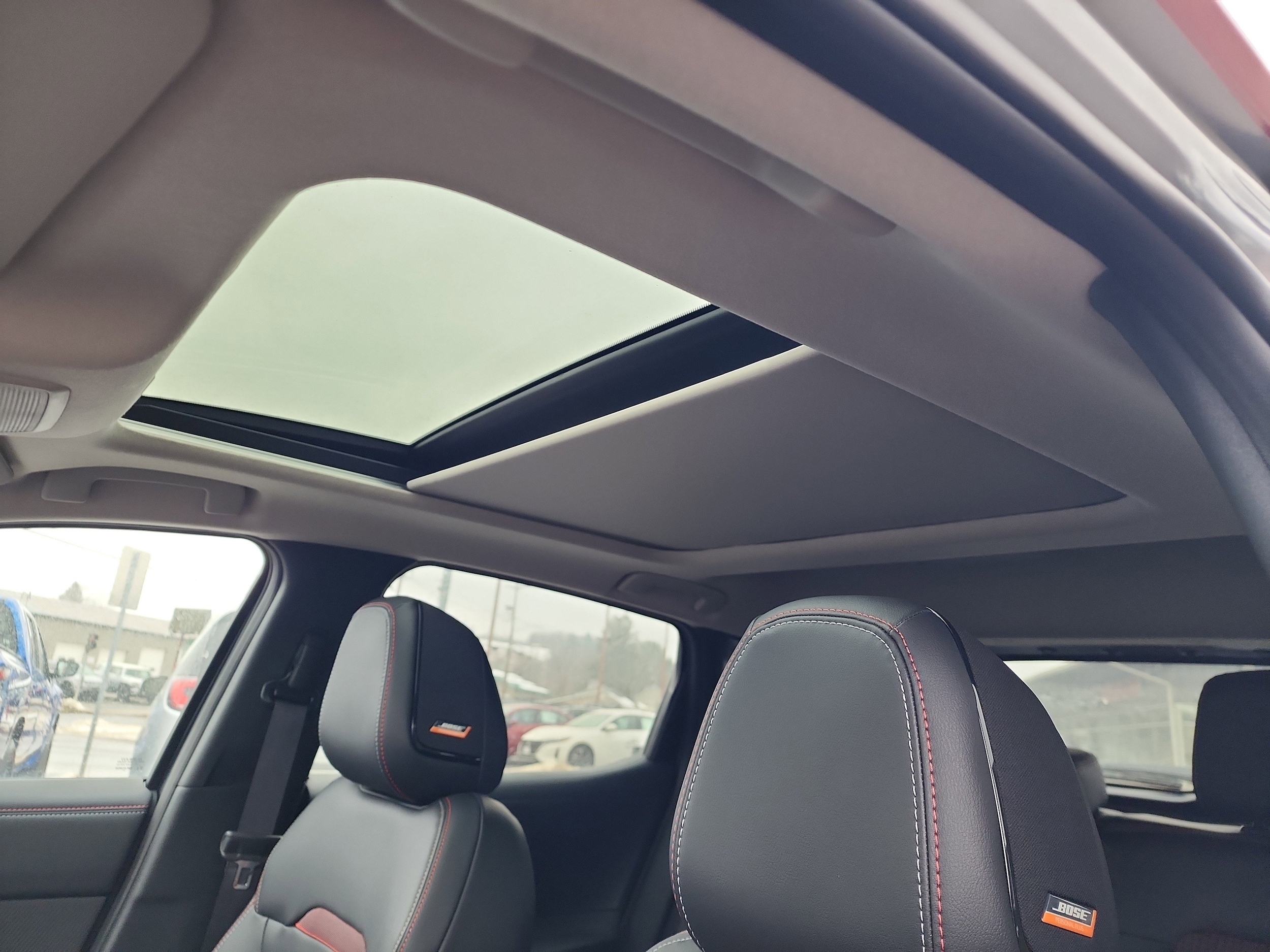 2026 Nissan KICKS SR AWD - Photo 12