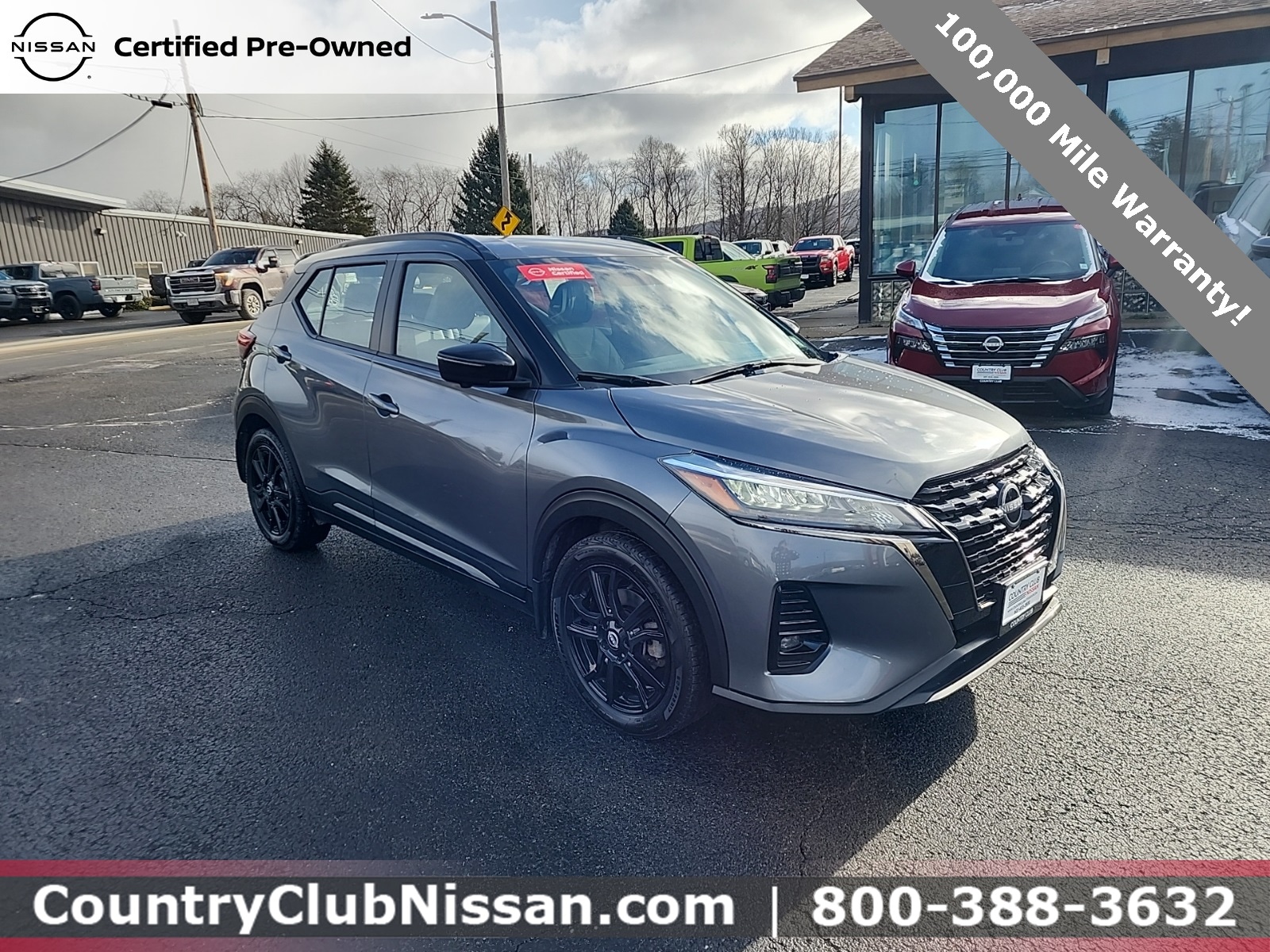 2022 Nissan Kicks SR