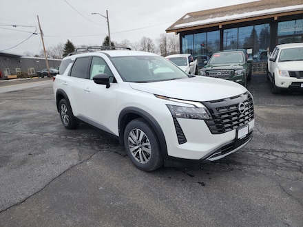 2026 Nissan Pathfinder SL SUV