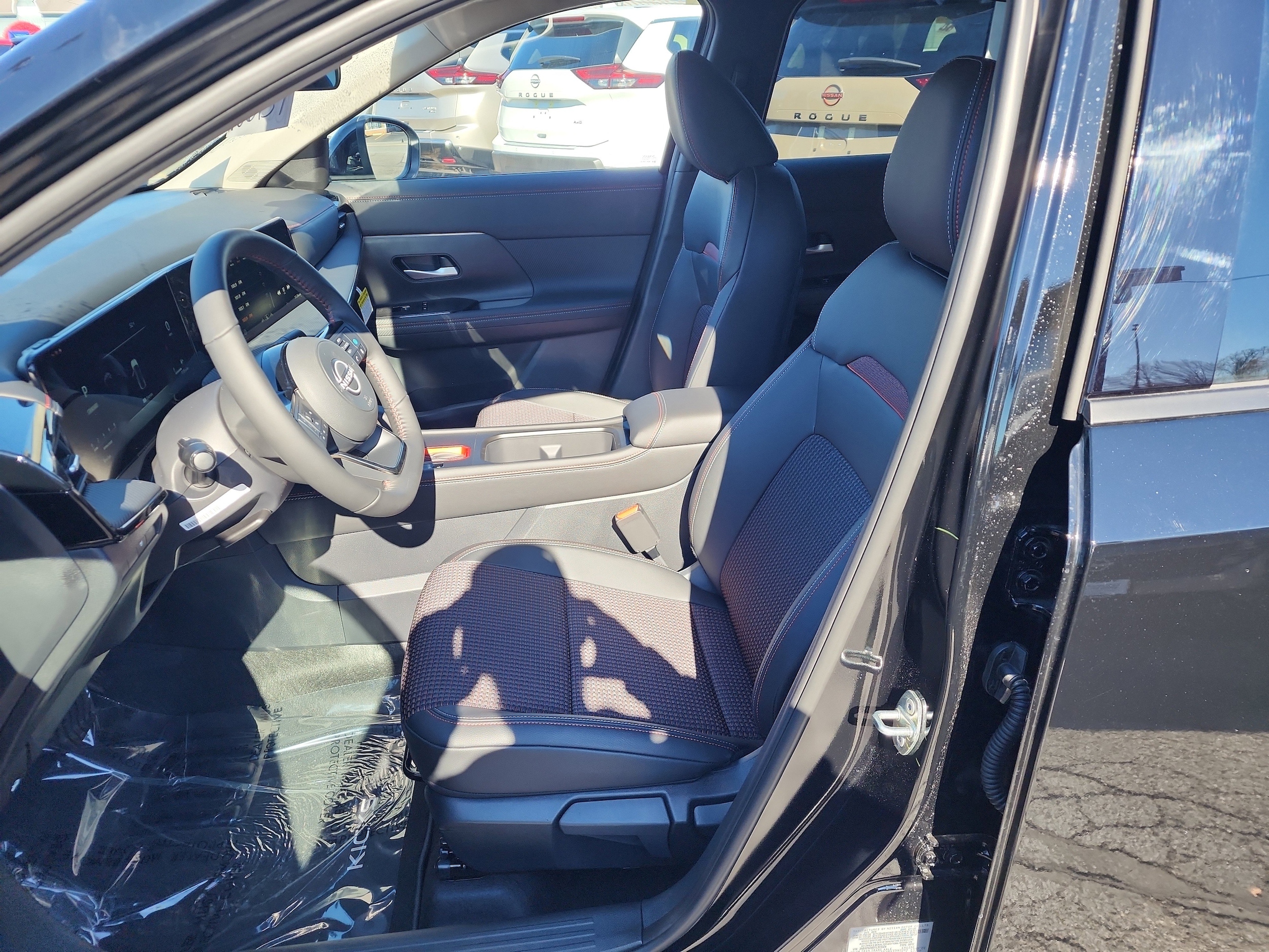 2026 Nissan KICKS SR AWD - Photo 11