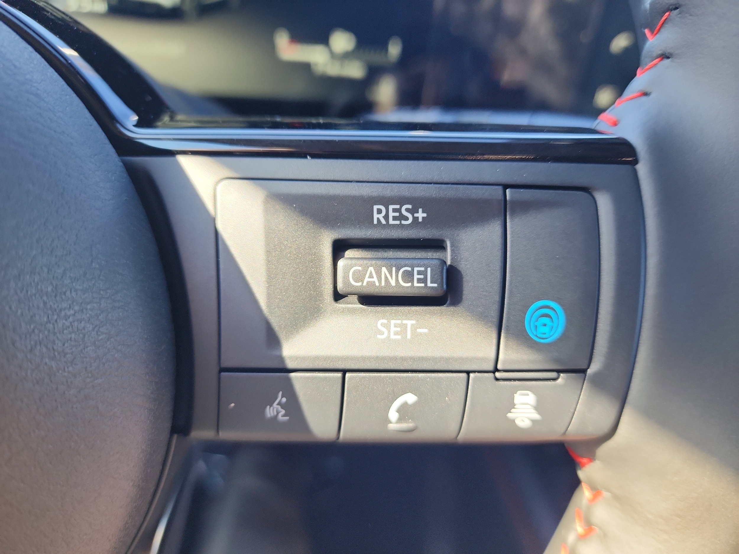 2026 Nissan KICKS SR AWD - Photo 17