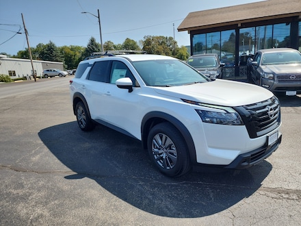 2025 Nissan Pathfinder SV SUV