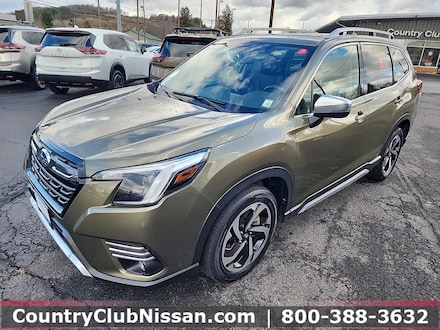 2022 Subaru Forester Touring SUV