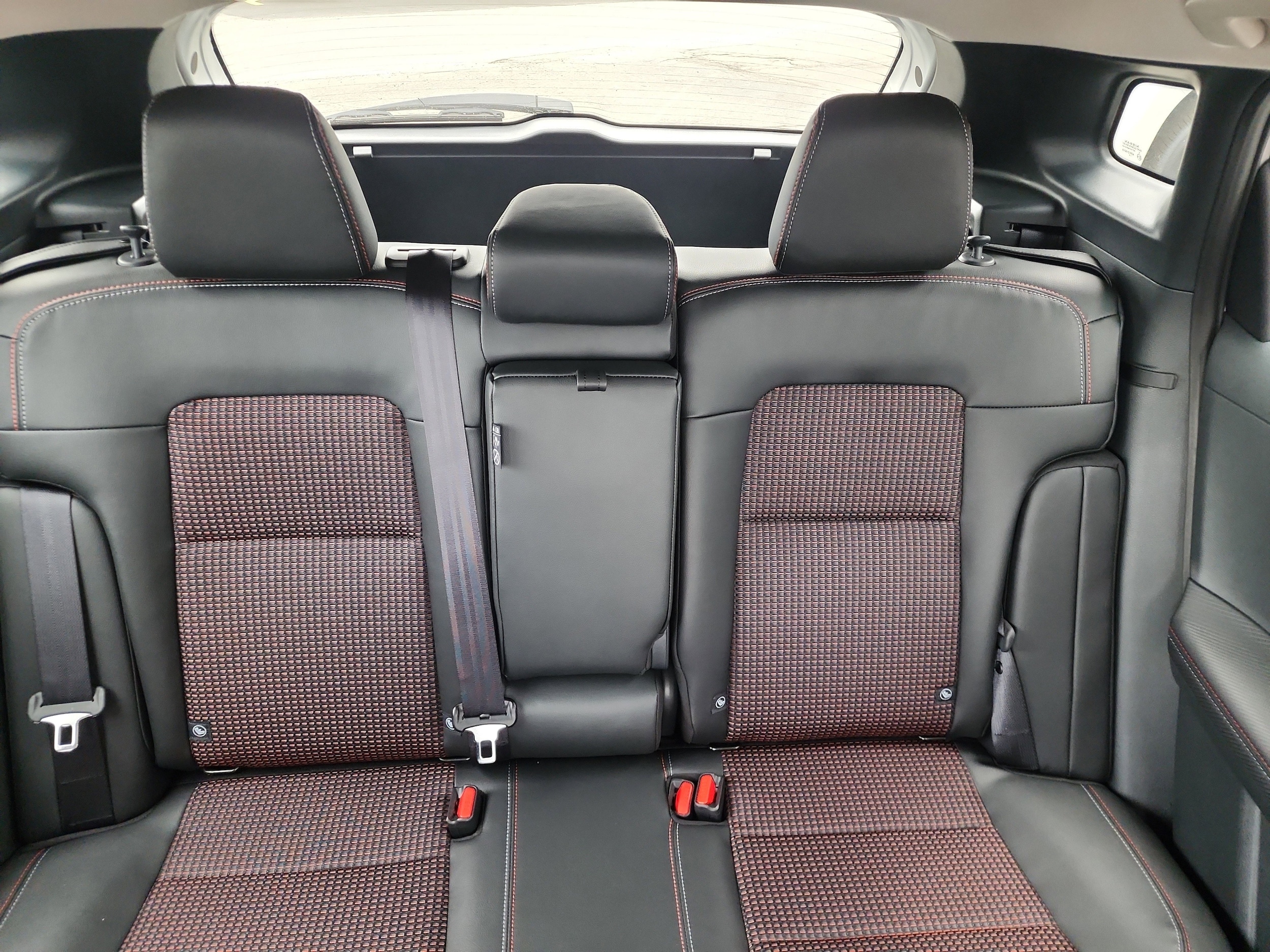 2025 Nissan Kicks SR AWD - Photo 21