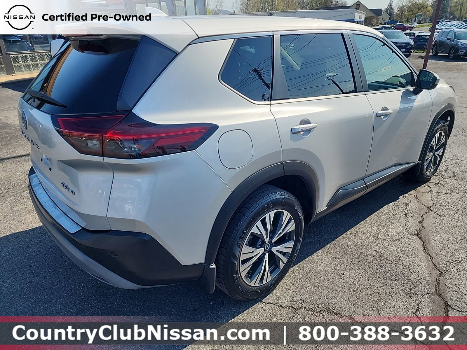 2022 Nissan Rogue SV - Photo 8