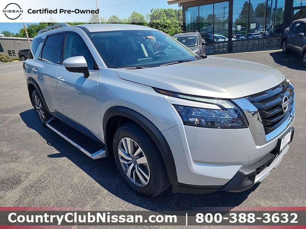 Certified 2025 Nissan Pathfinder SL SUV