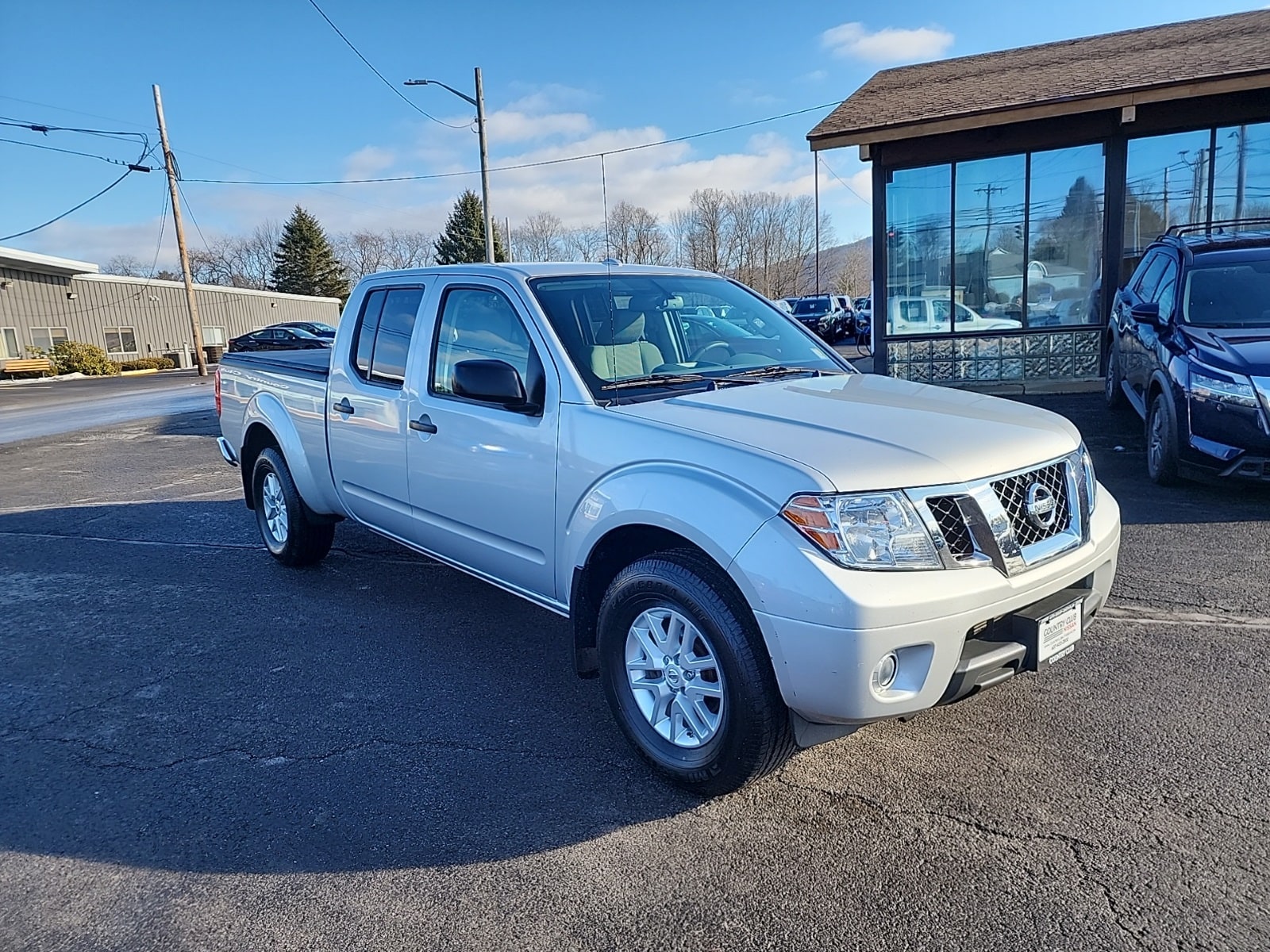 2015 Nissan Frontier SV's photo
