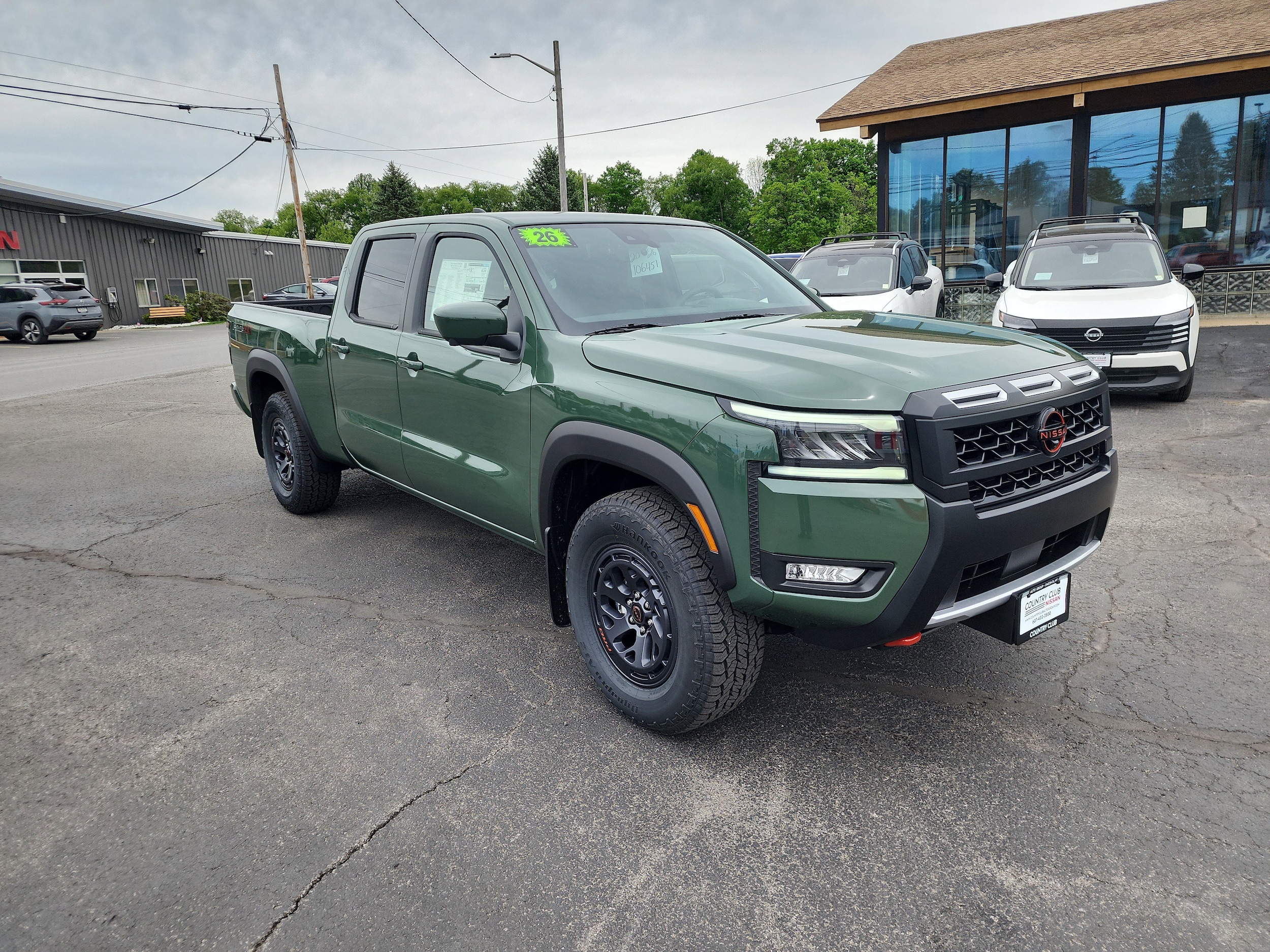 2026 Nissan Frontier PRO-4X Crew Cab 4X4 LWB's photo
