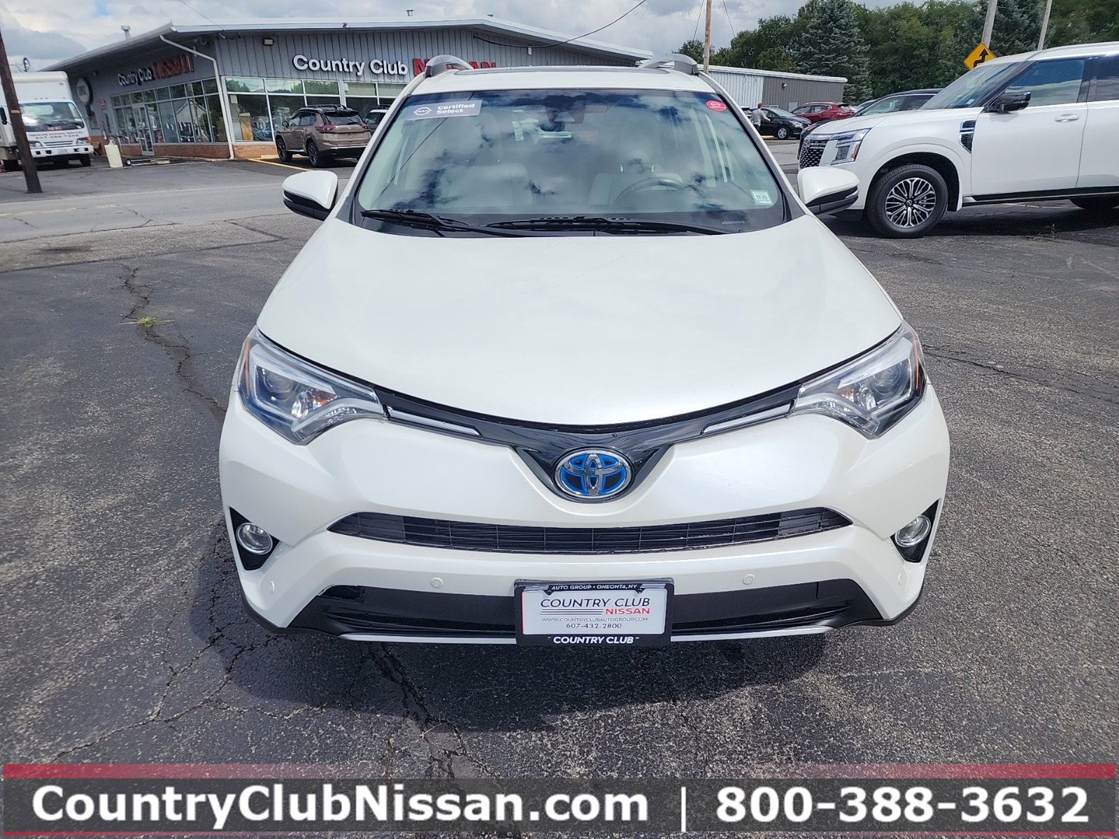 2017 Toyota RAV4 Hybrid Limited photo 3