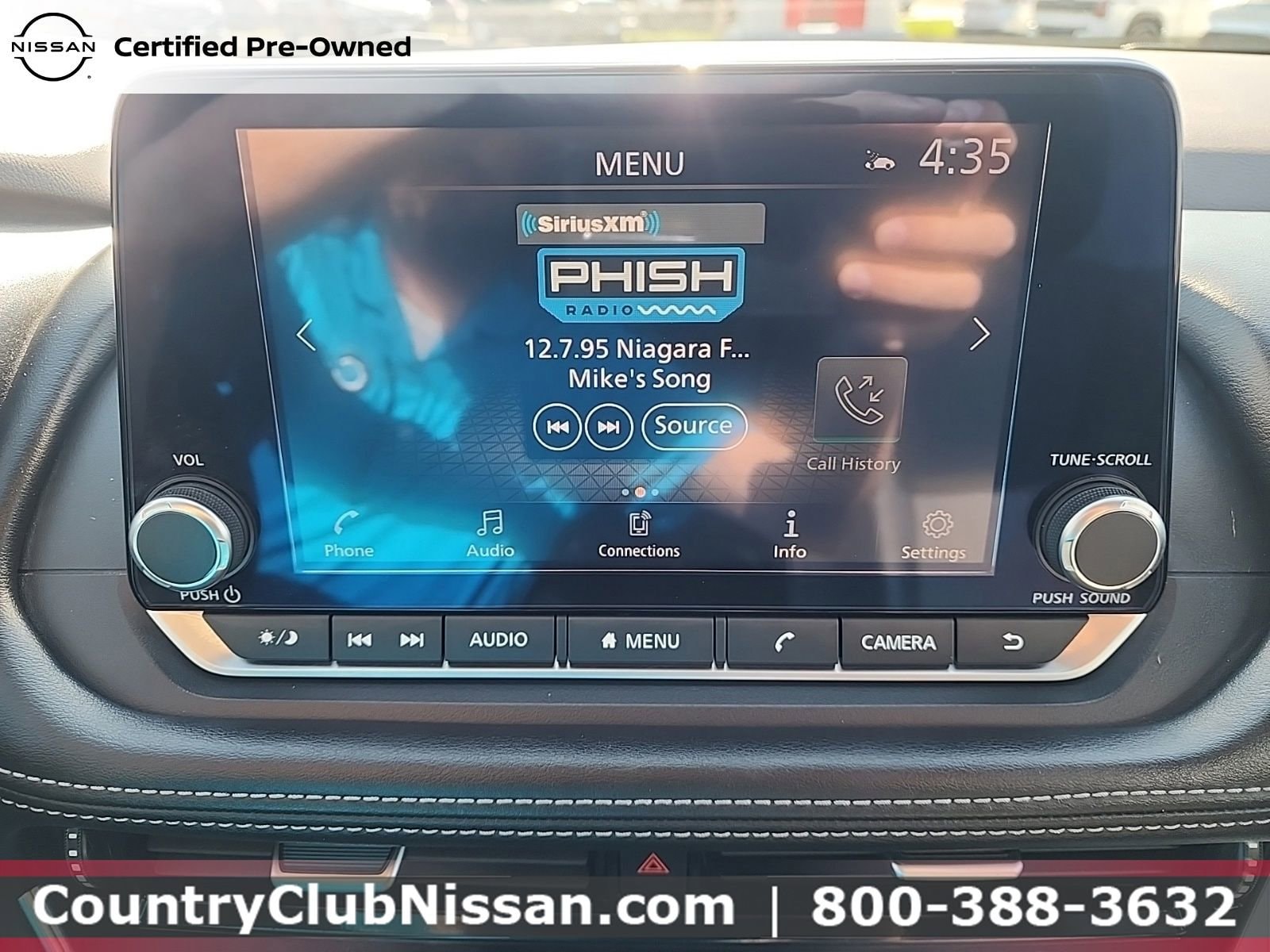 2022 Nissan Rogue SV - Photo 16