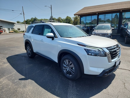 2025 Nissan Pathfinder SV SUV