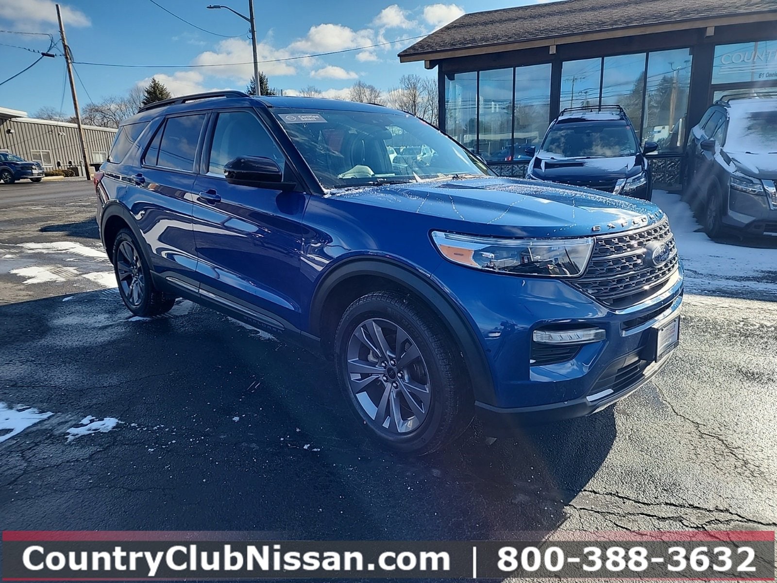 2022 Ford Explorer XLT's photo