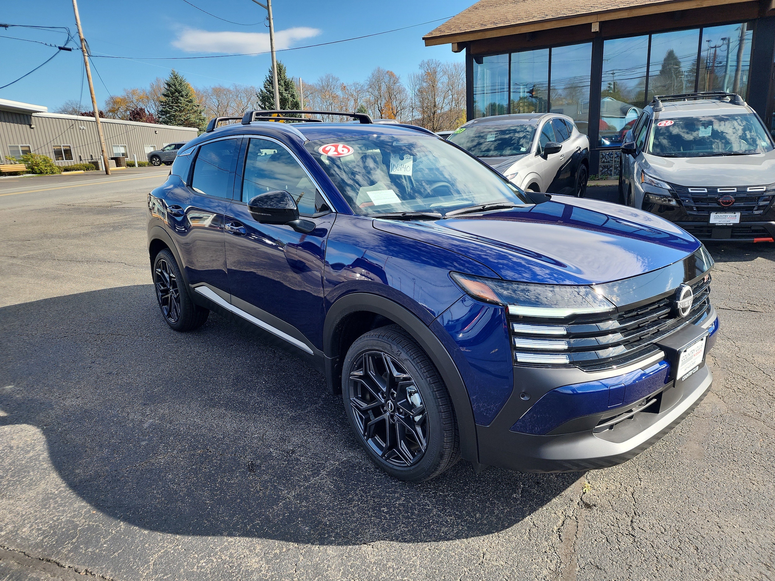 2026 Nissan KICKS SR AWD's photo