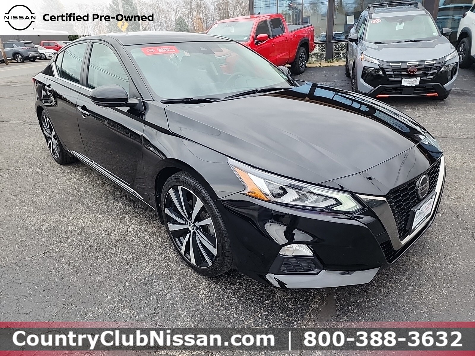 2022 Nissan Altima SR photo 2