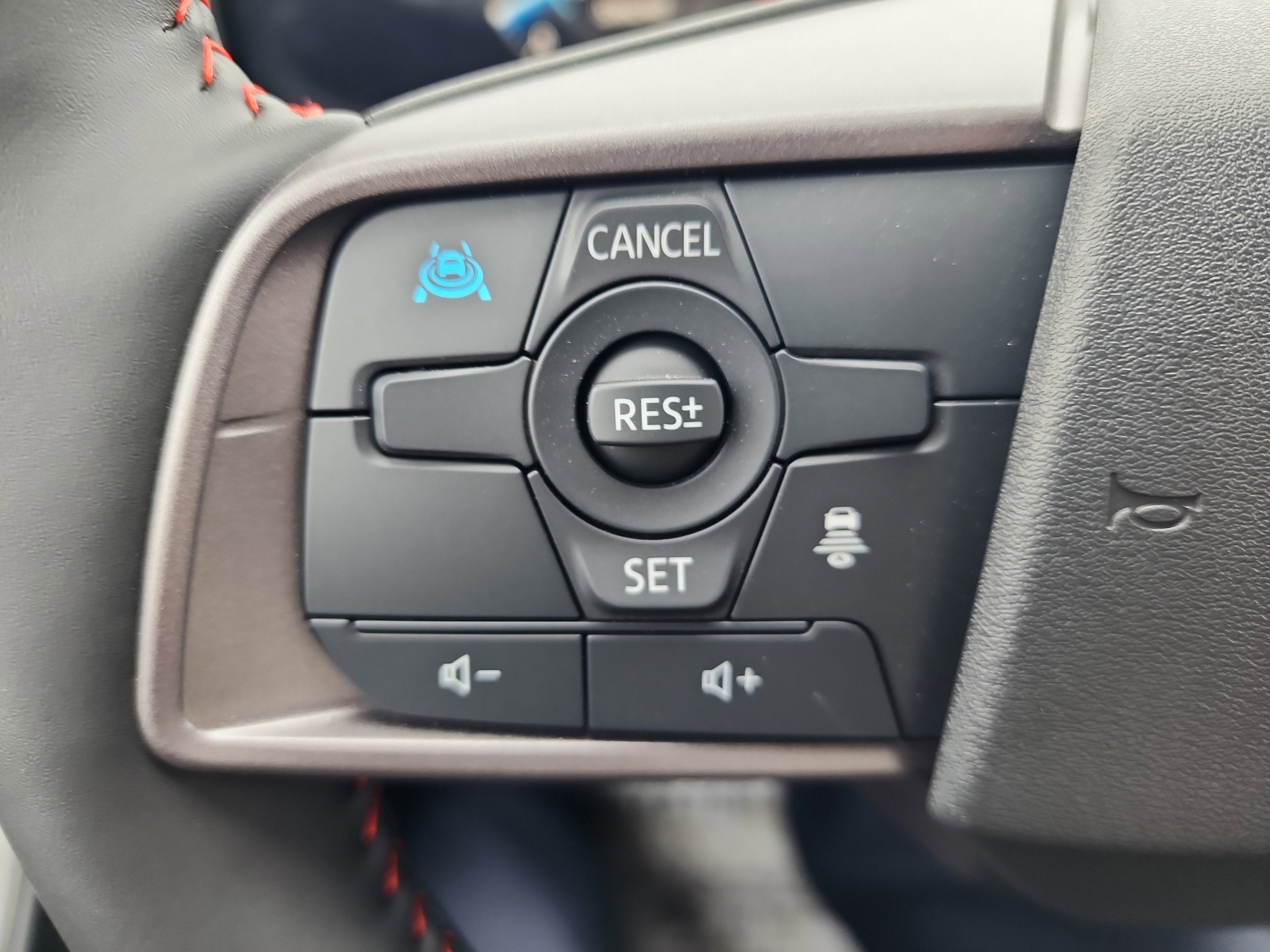 2026 Nissan Sentra SR - Photo 20