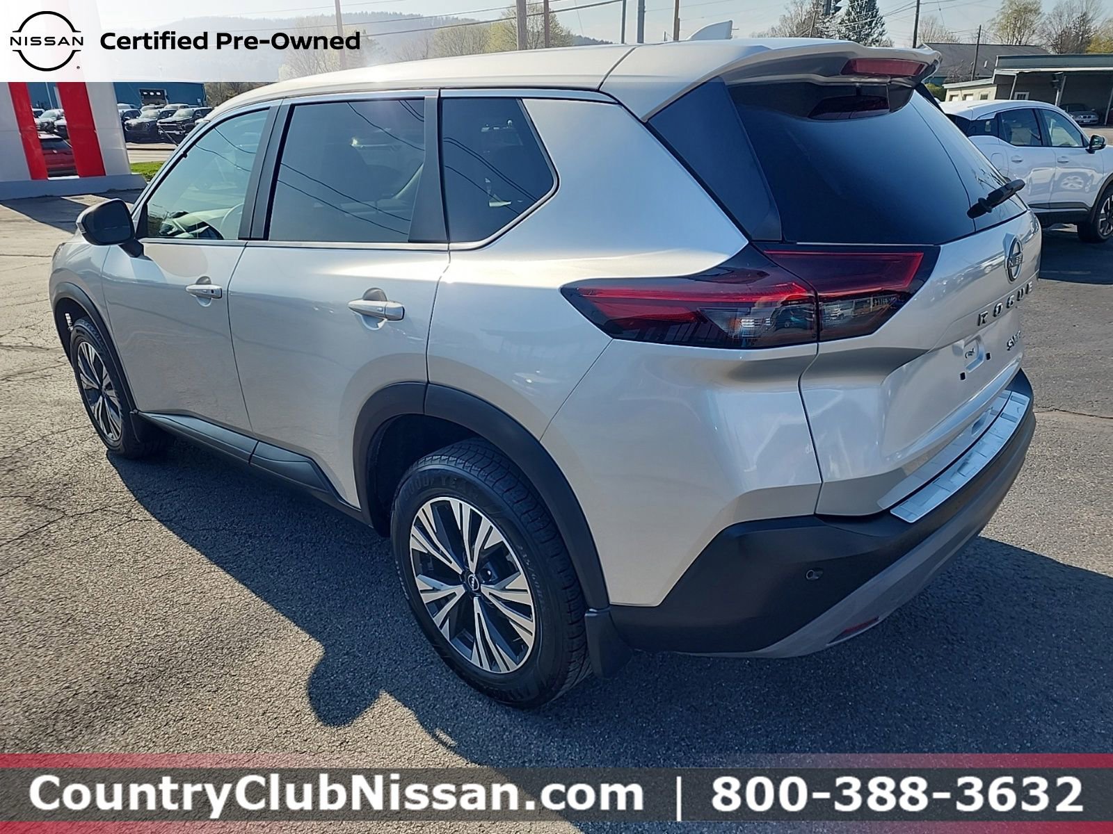 2022 Nissan Rogue SV - Photo 6