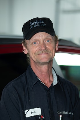 Staff member Sam Scott from ID_83ff6d787565