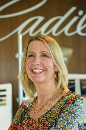 Staff member Kathy Shaffer from ID_08793b9b64f8