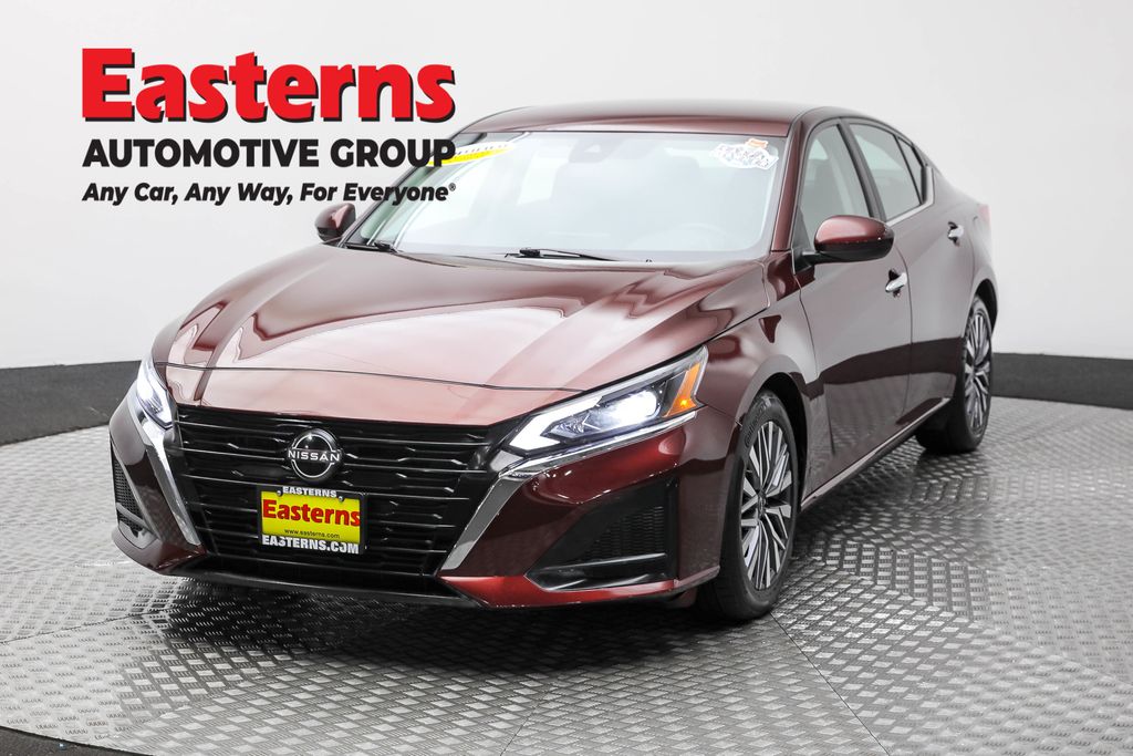 2023 Nissan Altima SV