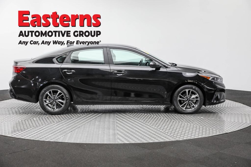 Used 2024 Kia Forte LXS Sedan
