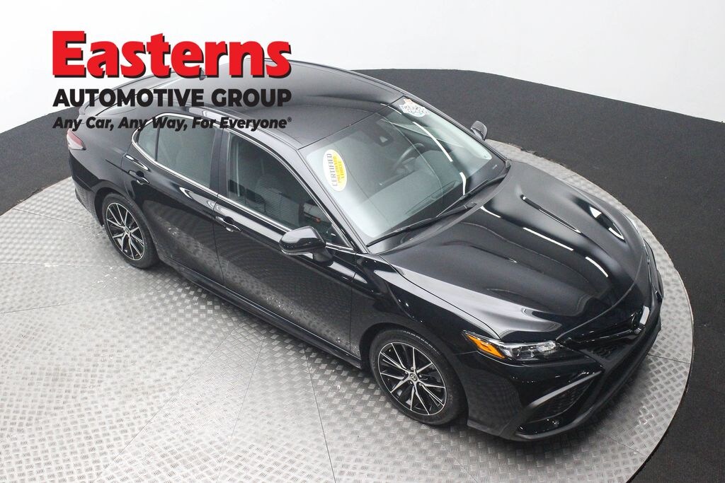 Used 2023 Toyota Camry SE Sedan