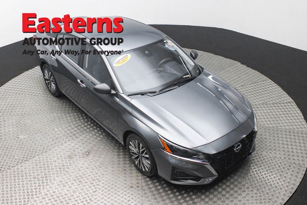 Used 2024 Nissan Altima 2.5 SV Sedan