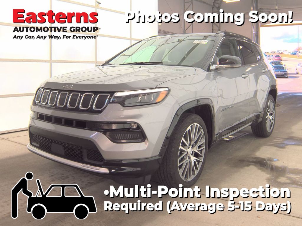 2022 Jeep Compass Limited's photo