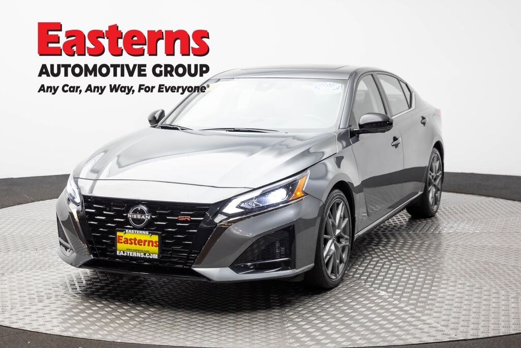 Used 2023 Nissan Altima 2.0 SR Sedan