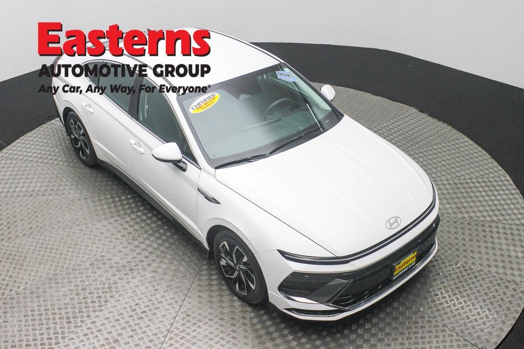 Used 2024 Hyundai Sonata SEL Sedan