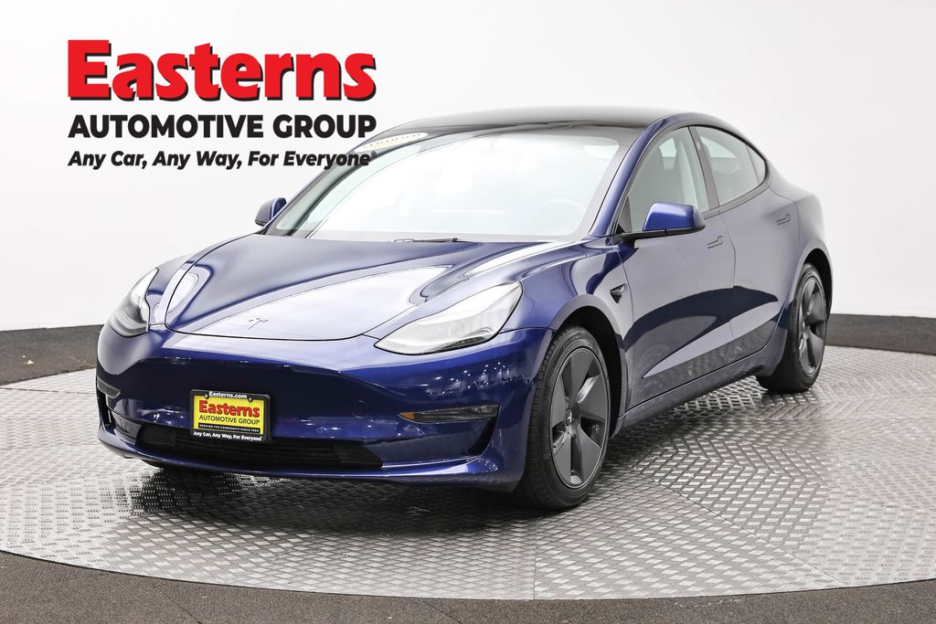 2022 Tesla Model 3 Long Range Dual Motor All-Wheel Drive's photo