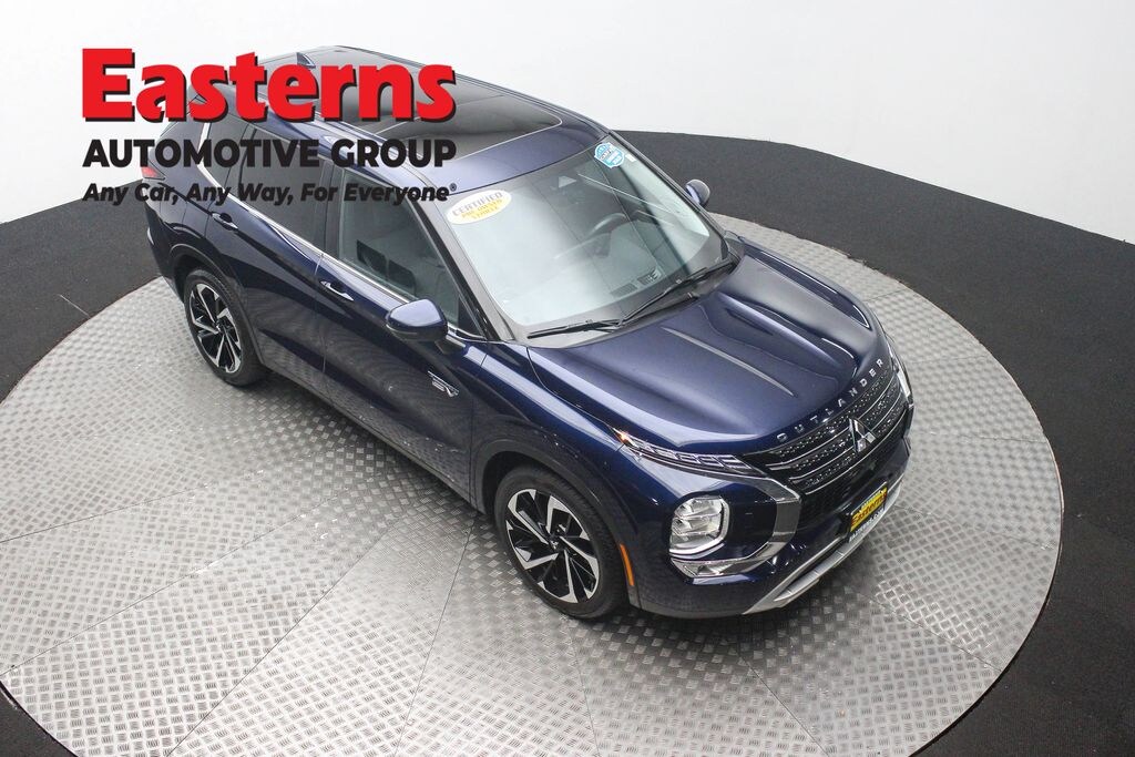 Used 2023 Mitsubishi Outlander Phev SE SUV