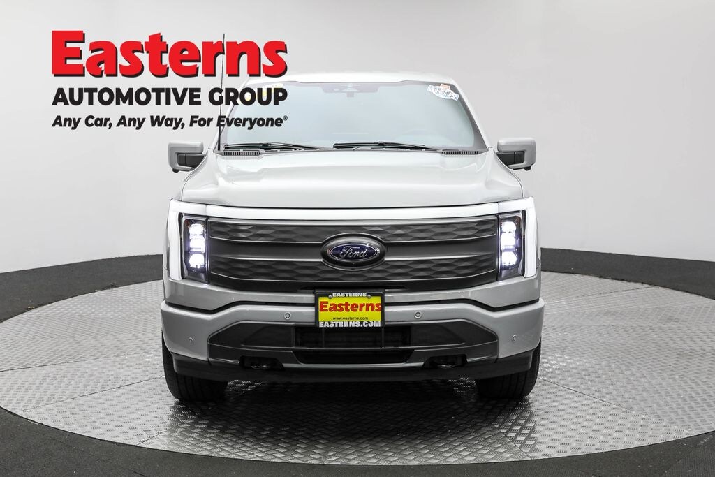 Used 2023 Ford F-150 Lightning Lariat Truck