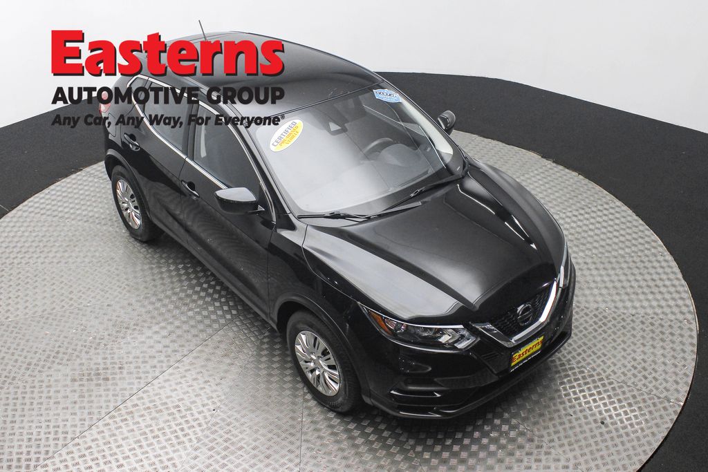 2020 Nissan Rogue Sport S photo 3