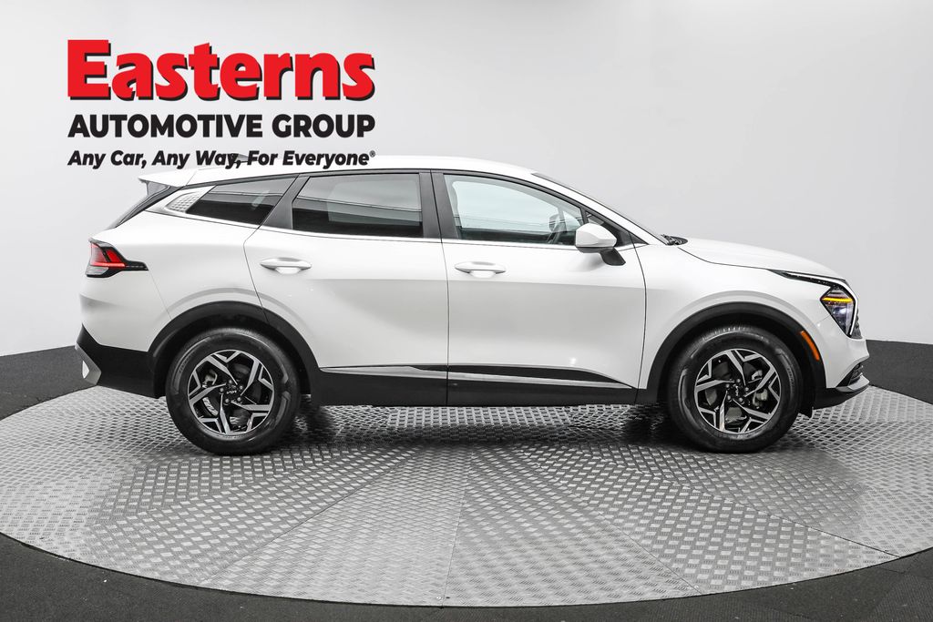 2024 Kia Sportage LX photo 4