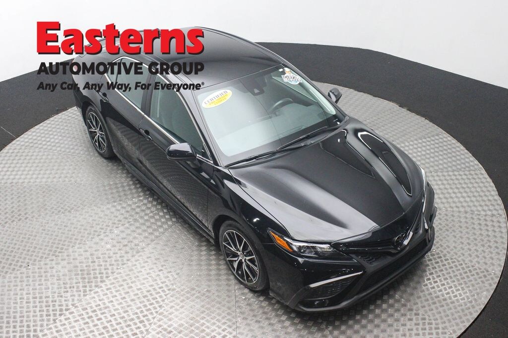 Used 2024 Toyota Camry SE Sedan