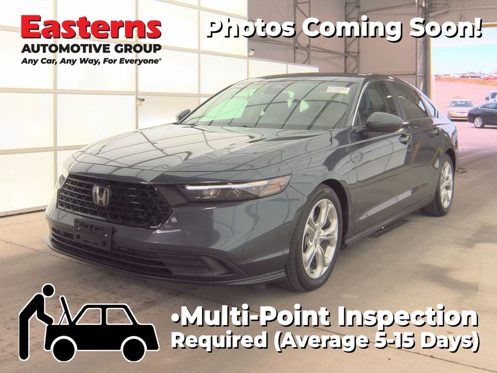 2023 Honda Accord LX's photo