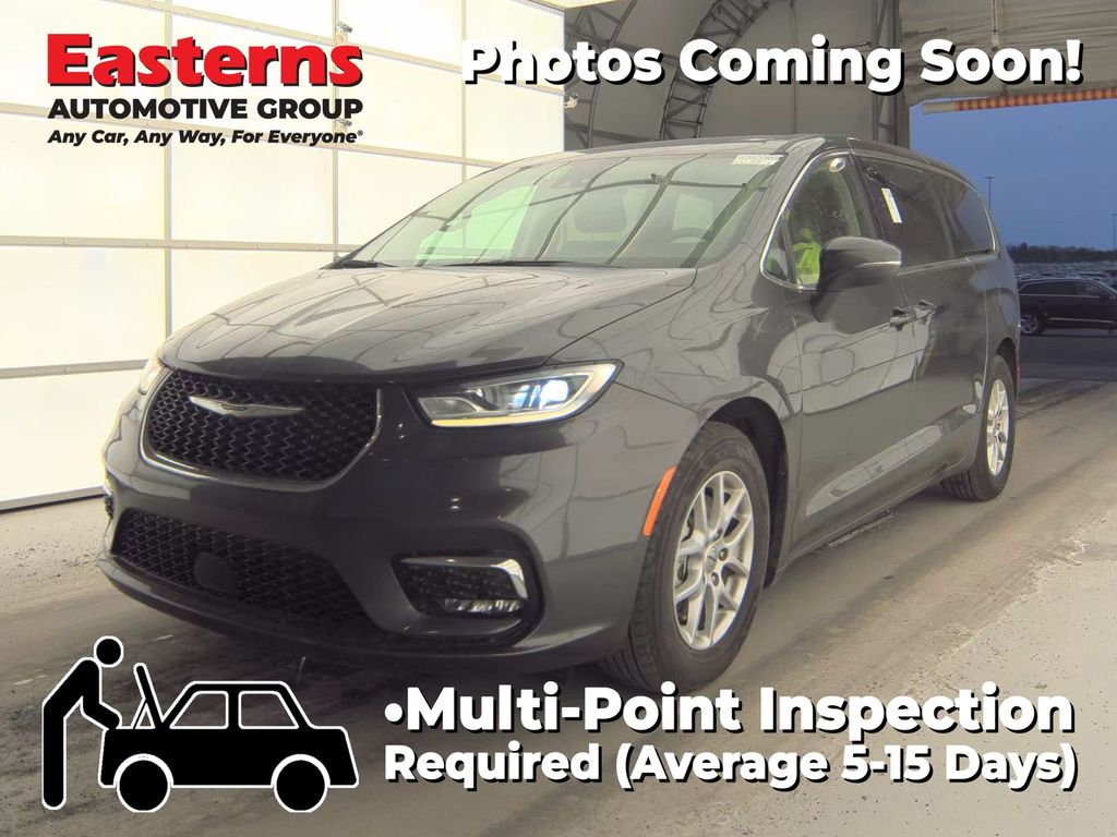 2023 Chrysler Pacifica Touring L