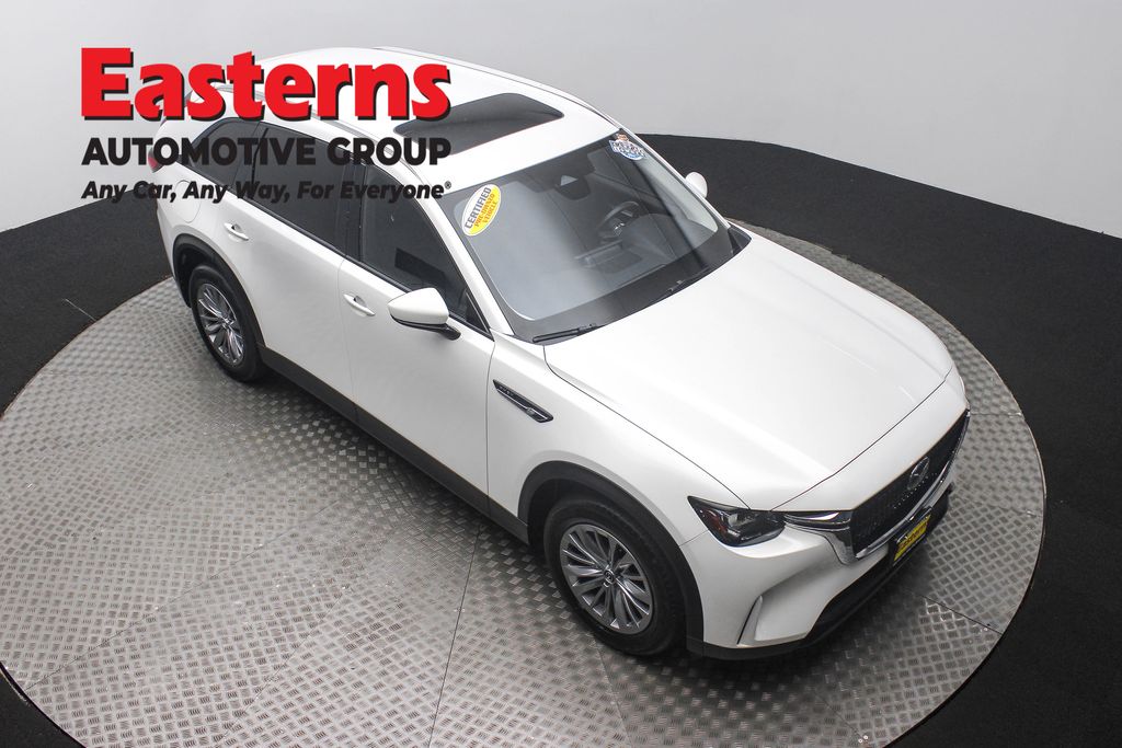 2024 Mazda CX-90 Preferred photo 2