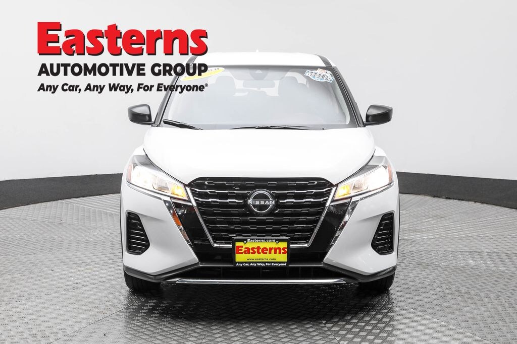 Used 2024 Nissan Kicks S SUV