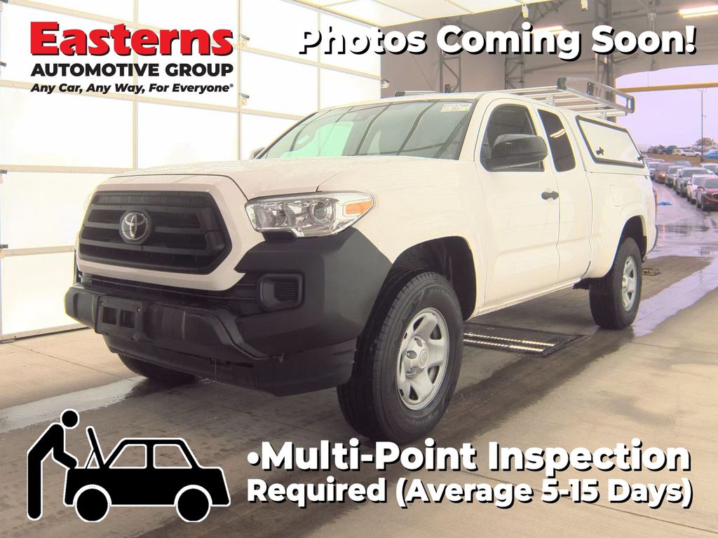 2022 Toyota Tacoma SR