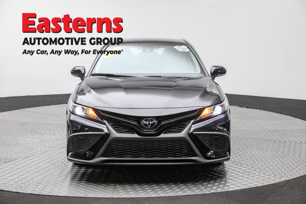 Used 2023 Toyota Camry SE Sedan